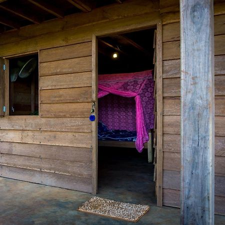 Mr Pov Home Stay Banlung Екстер'єр фото